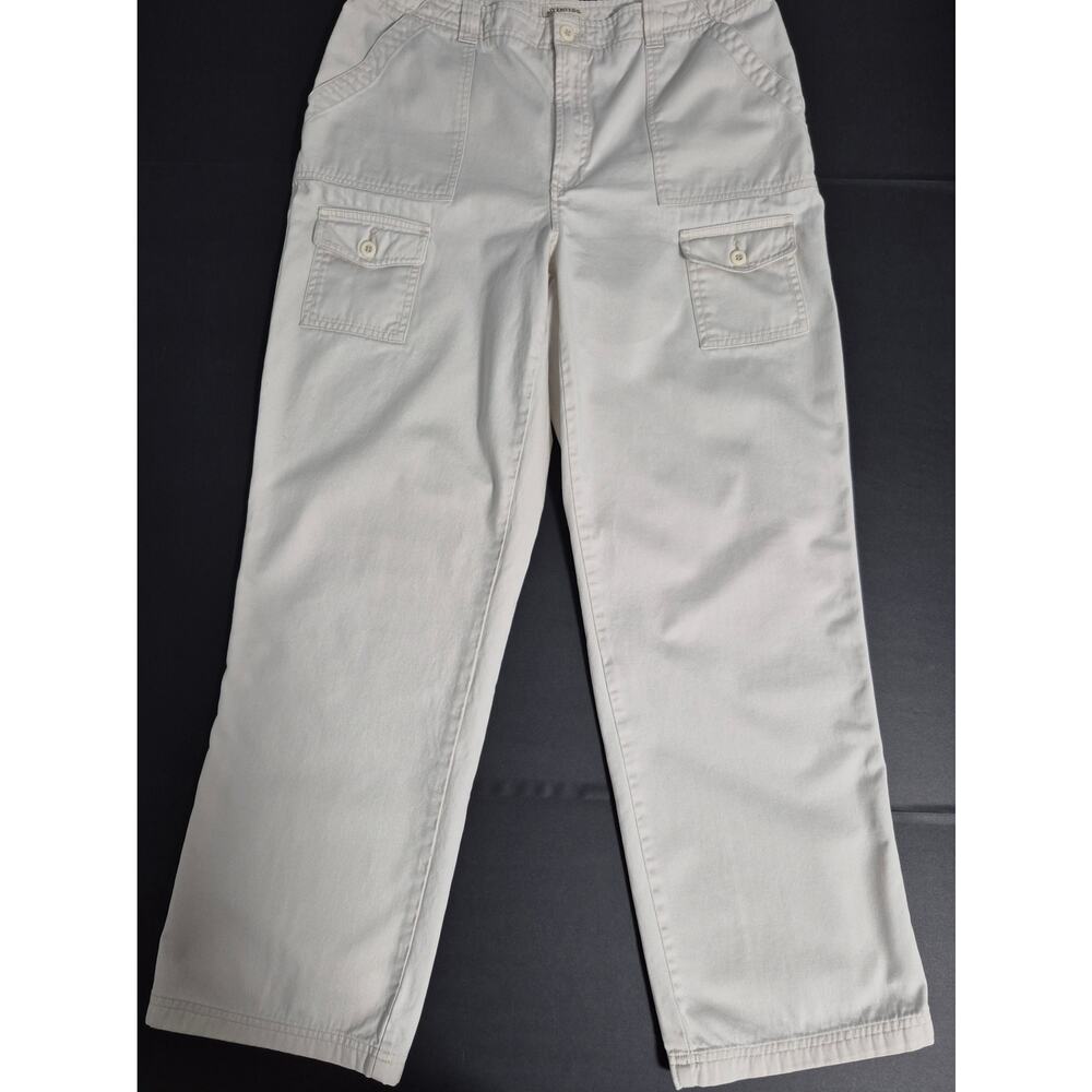 St. John's Bay Womens 12 Hiker Cargo Tan Pants 100% Cotton Relaxed Straight Leg